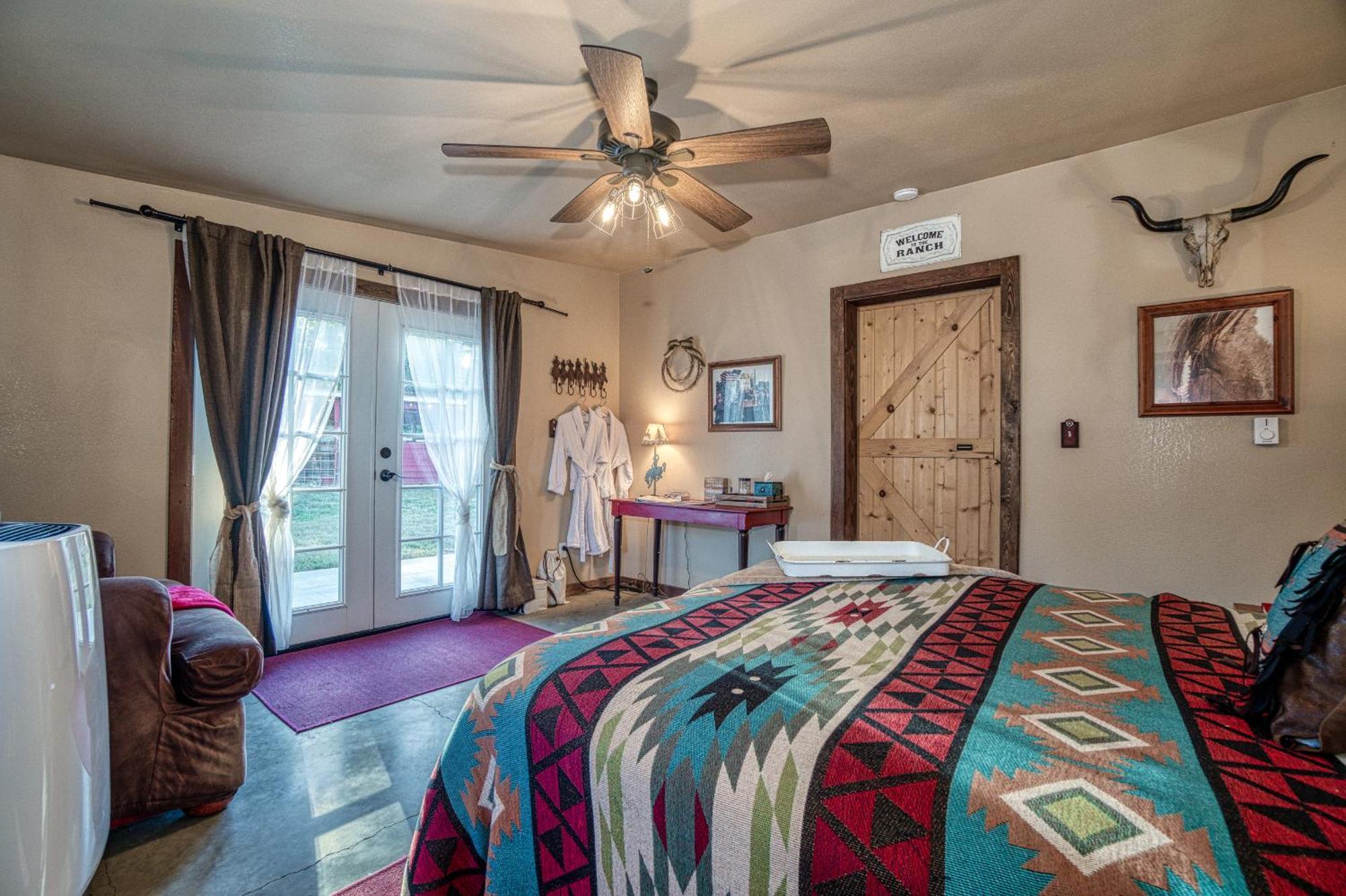 Soul Whispering Ranch Retreat Villa Upper Lake Buitenkant foto