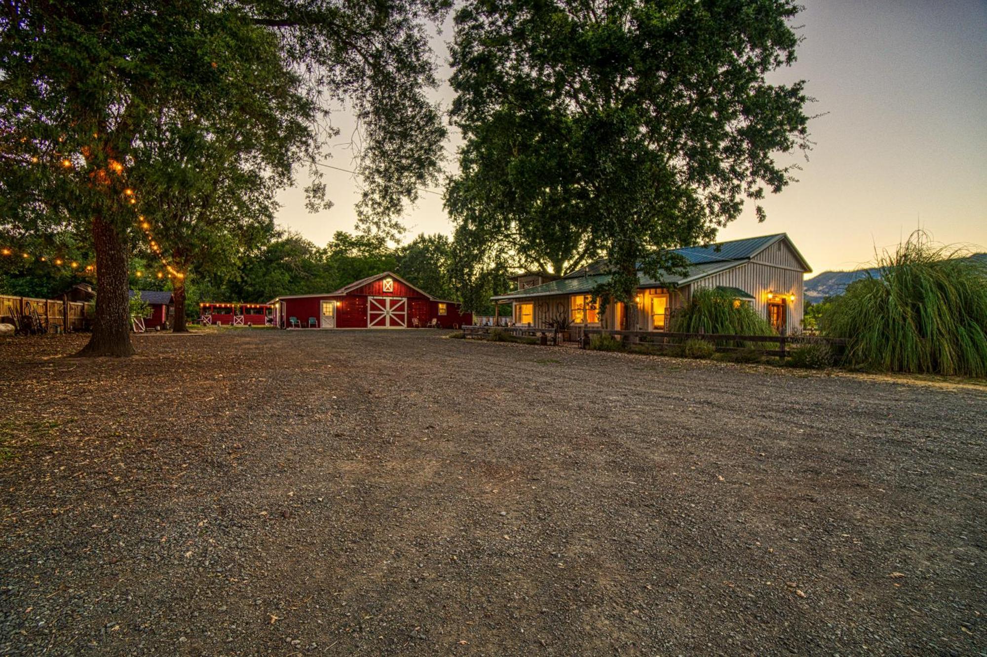 Soul Whispering Ranch Retreat Villa Upper Lake Buitenkant foto